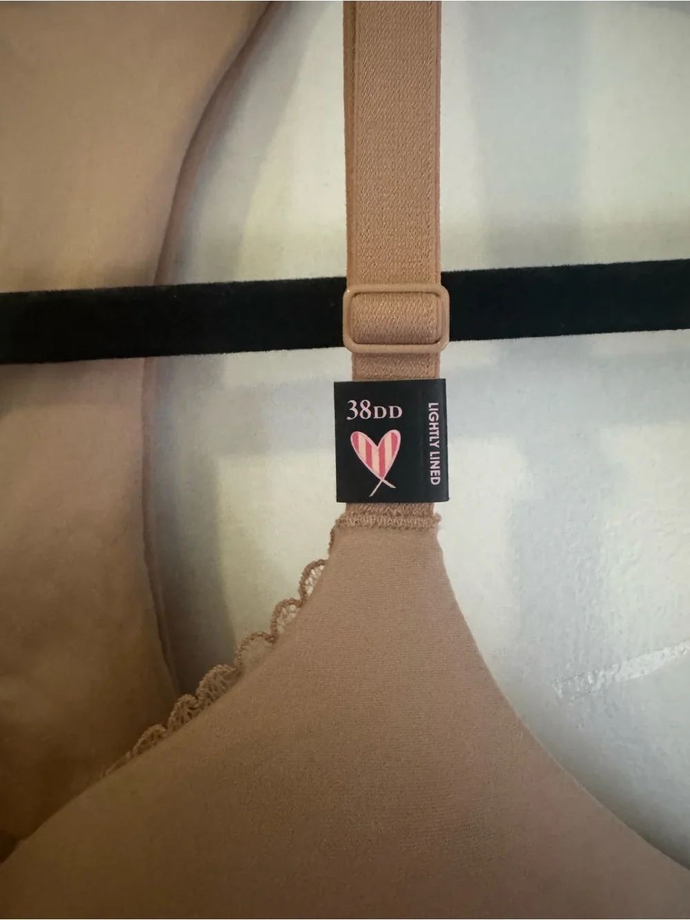 Victorias Secret smooth molded